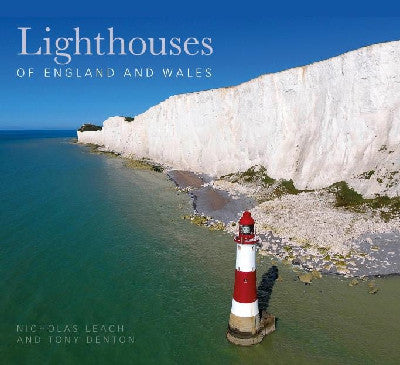 Clawr llyfr / Book cover: Lighthouses of England and Wales