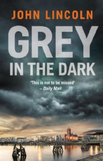 Clawr llyfr / Book cover: Grey in the Dark