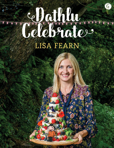 Clawr llyfr / Book cover: Dathlu / Celebrate