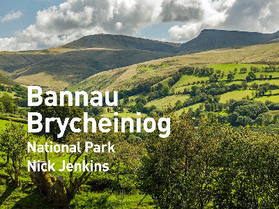 Clawr llyfr / Book cover: Bannau Brycheiniog